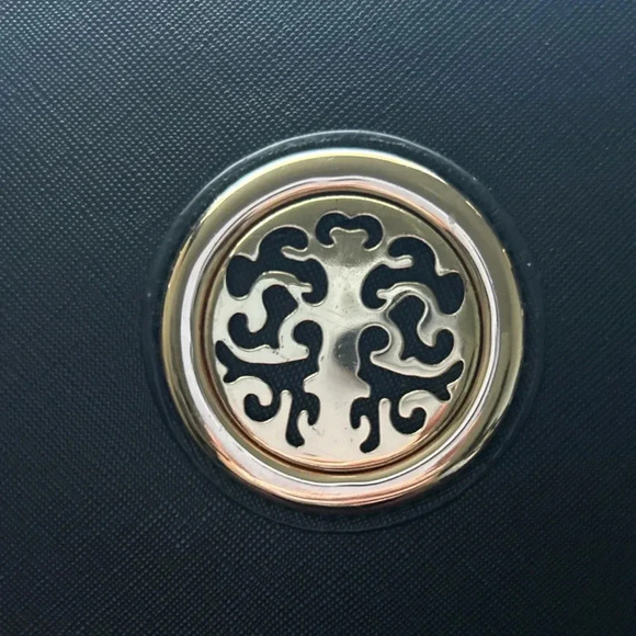 Tree of Life Womens Black Lined Tote Bag 2 Handles Vegan Leather Lots Of Pockets - Picture 5 of 7